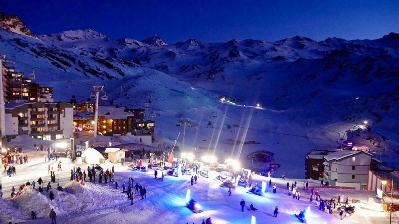 Dernier Etage Avec Vue Sur Les Montagnes Emplacement Exceptionnel Au Coeur De Val Thorens Ski Aux Pieds Prestations Incluses Exterior photo